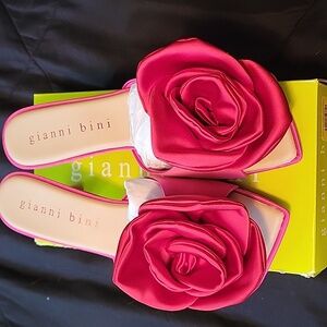 Gianni Bini Pink Satin Sandals Size 9 1/2. OBO